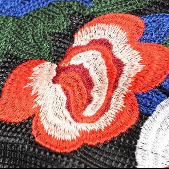 Colorful Tropical Dress Medium The Dilaka - Picture 7 of 11